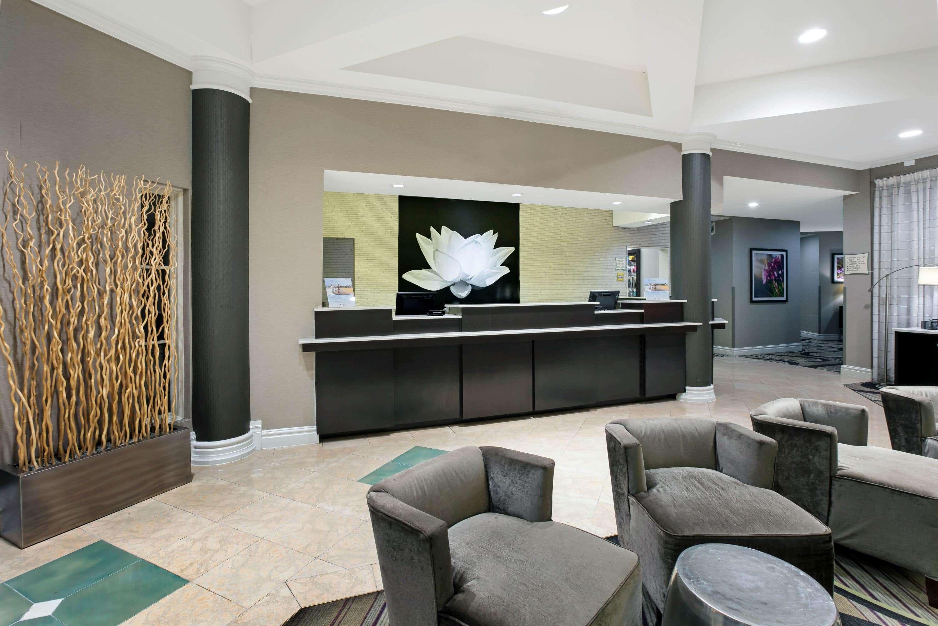 La Quinta By Wyndham Dallas Arlington South Exterior photo